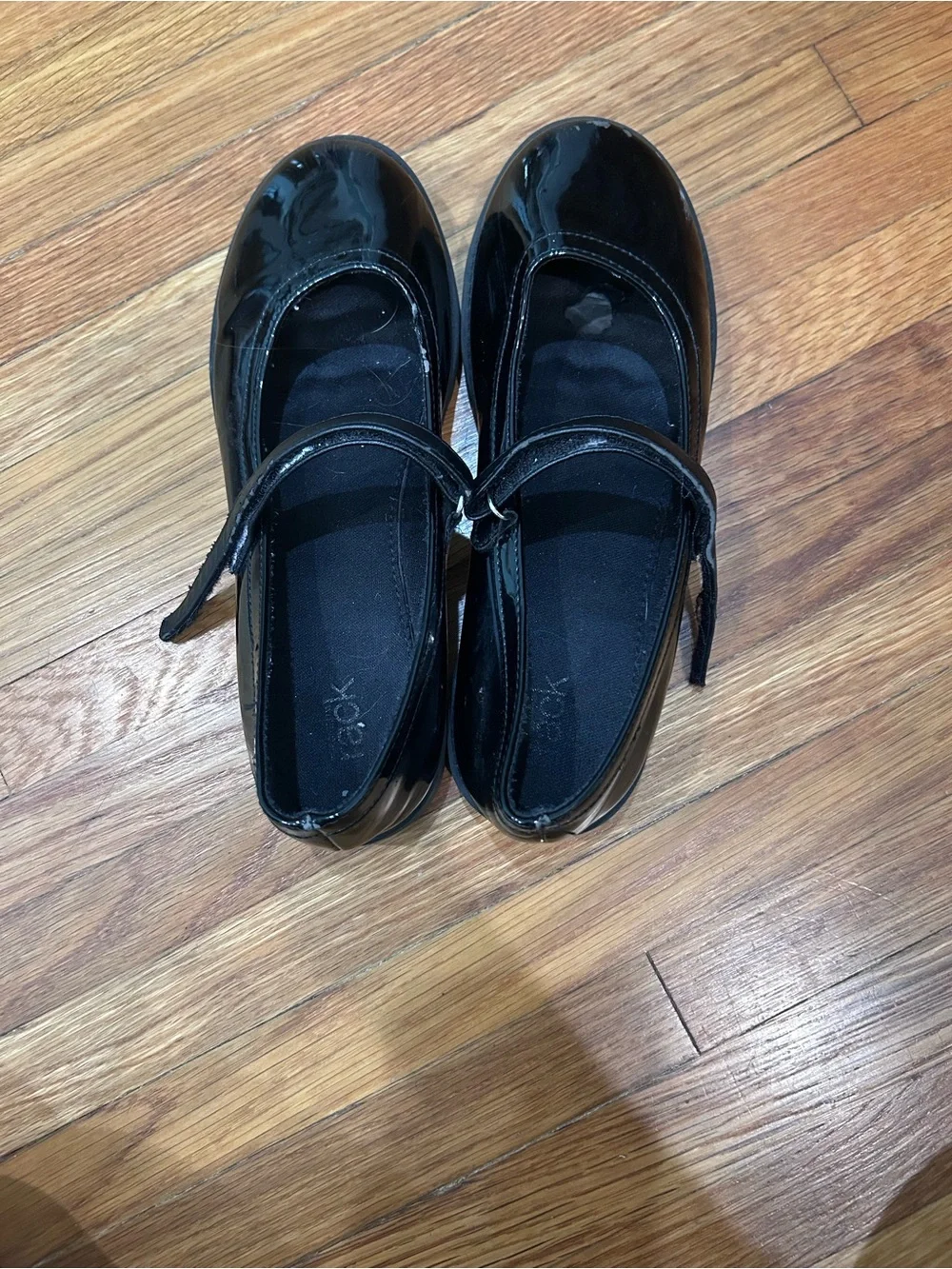 Nordstrom Girls Black Patent Mary Jane Flats with Strap